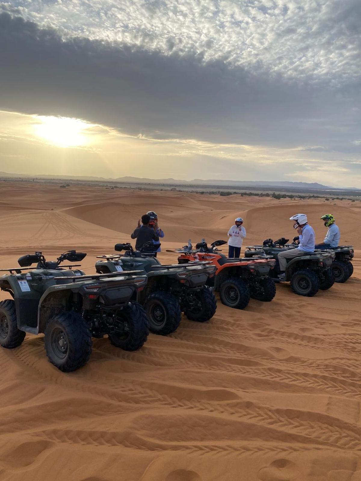Nizar Luxury Tent Merzouga Exterior foto